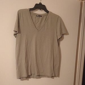 Mens's Zara Gray V-Neck Shirt